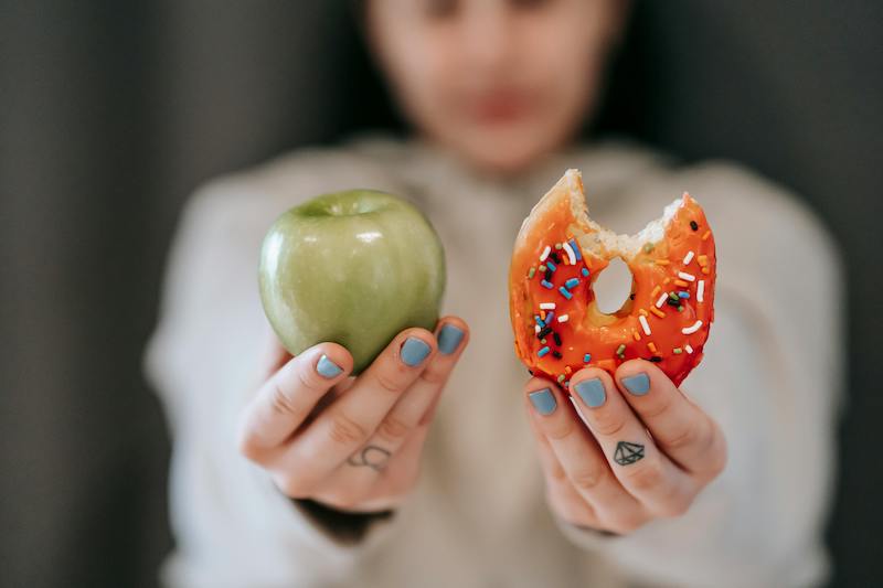 Disturbi Alimentari: Fattori Psicologici, Terapia e Prevenzione